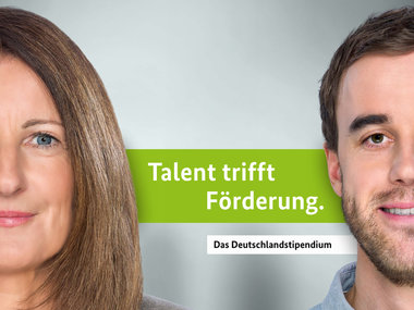 Deutschlandstipendium: Plakat-Tandem "Förderin und Stipendiat"