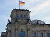 Bundestagswahl Wahlprogramm: Das Reichstagsgebäude des Bundestags in Berlin.