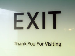 Schild mit der Aufschrift "Exit"