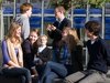 Studenten der WHU - Otto Beisheim School of Management verbringen auf dem Campus Zeit zusammen und führen Gespräche